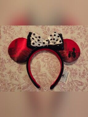 Disney Parks Minnie Mouse Ears From Epcot (Italy)